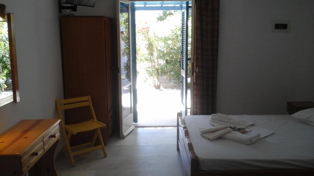 O Fotis Aparthotel Agios Prokopios  Exterior foto